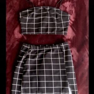 SHEIN GRID BLACK AND WHITE SKIRT SET